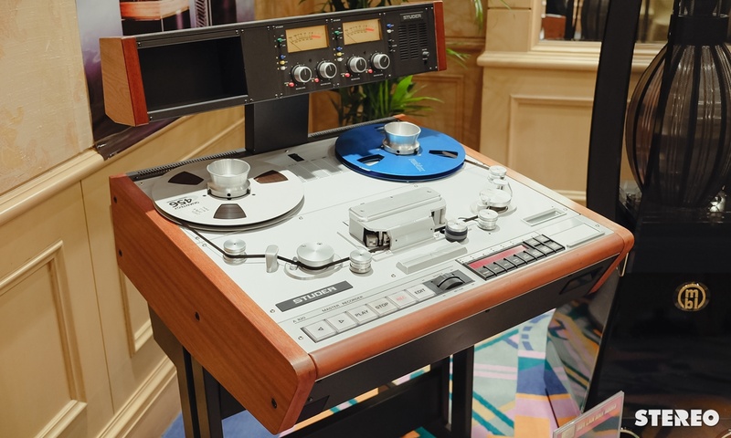 Vietnam Hi-end Show - Phòng nghe Huy Lan Anh