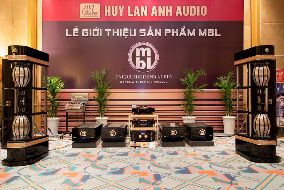 Huy Lan Anh ra mắt thương hiệu hi-end MBL tại Hà Nội